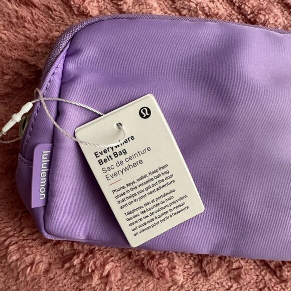 Lululemon Light Purple Belt Bag, New With Tags - Picture 3 of 8